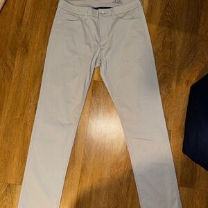 Vineyard Vines 32x32 OTG 5 pocket pants NWOT